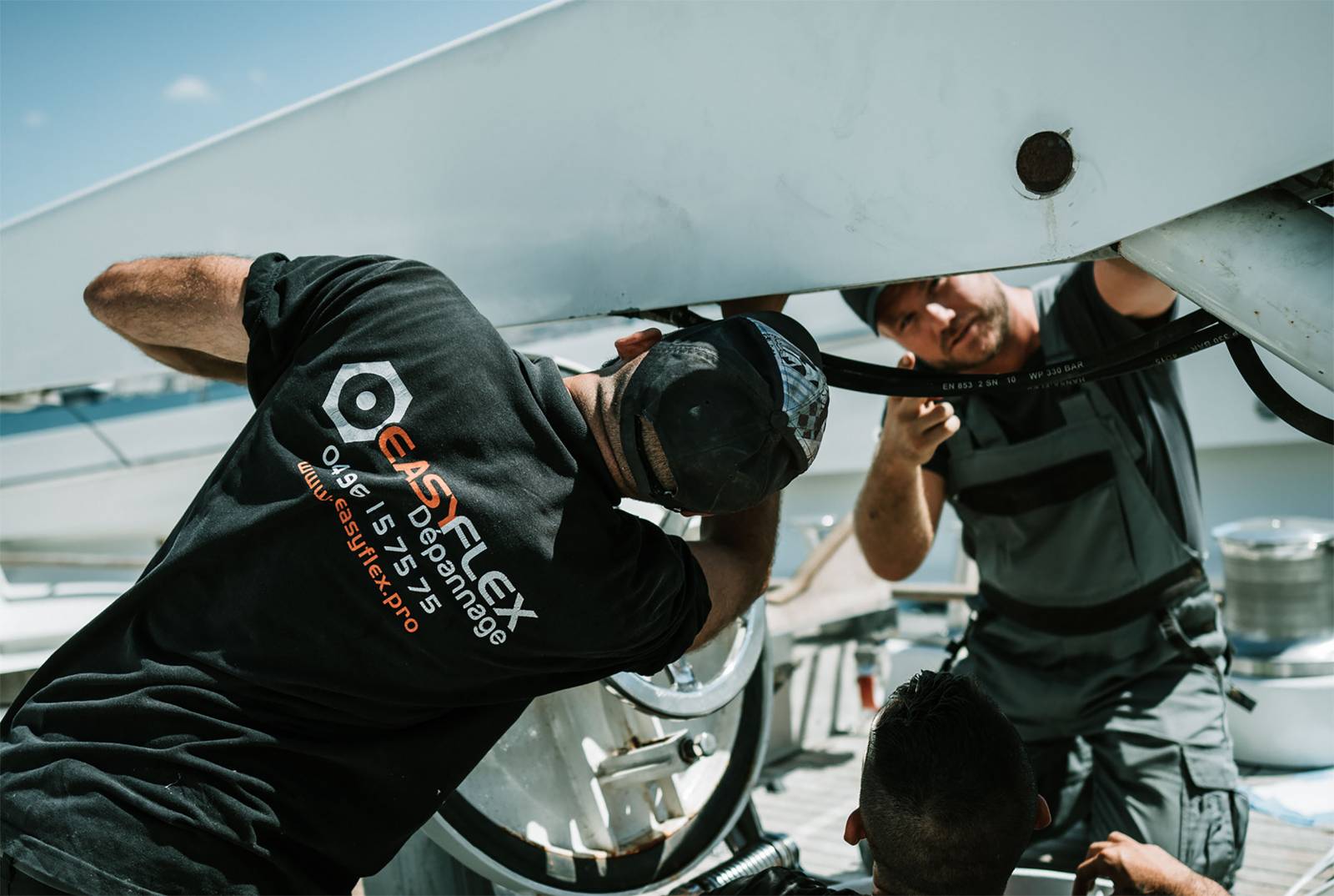 Dépannage de flexibles hydrauliques sur site